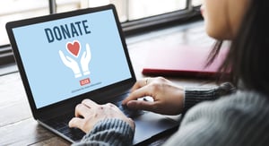 donate-on-computer
